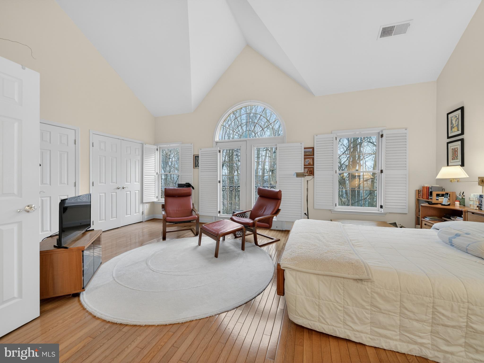 PALISADES PARK - Residential