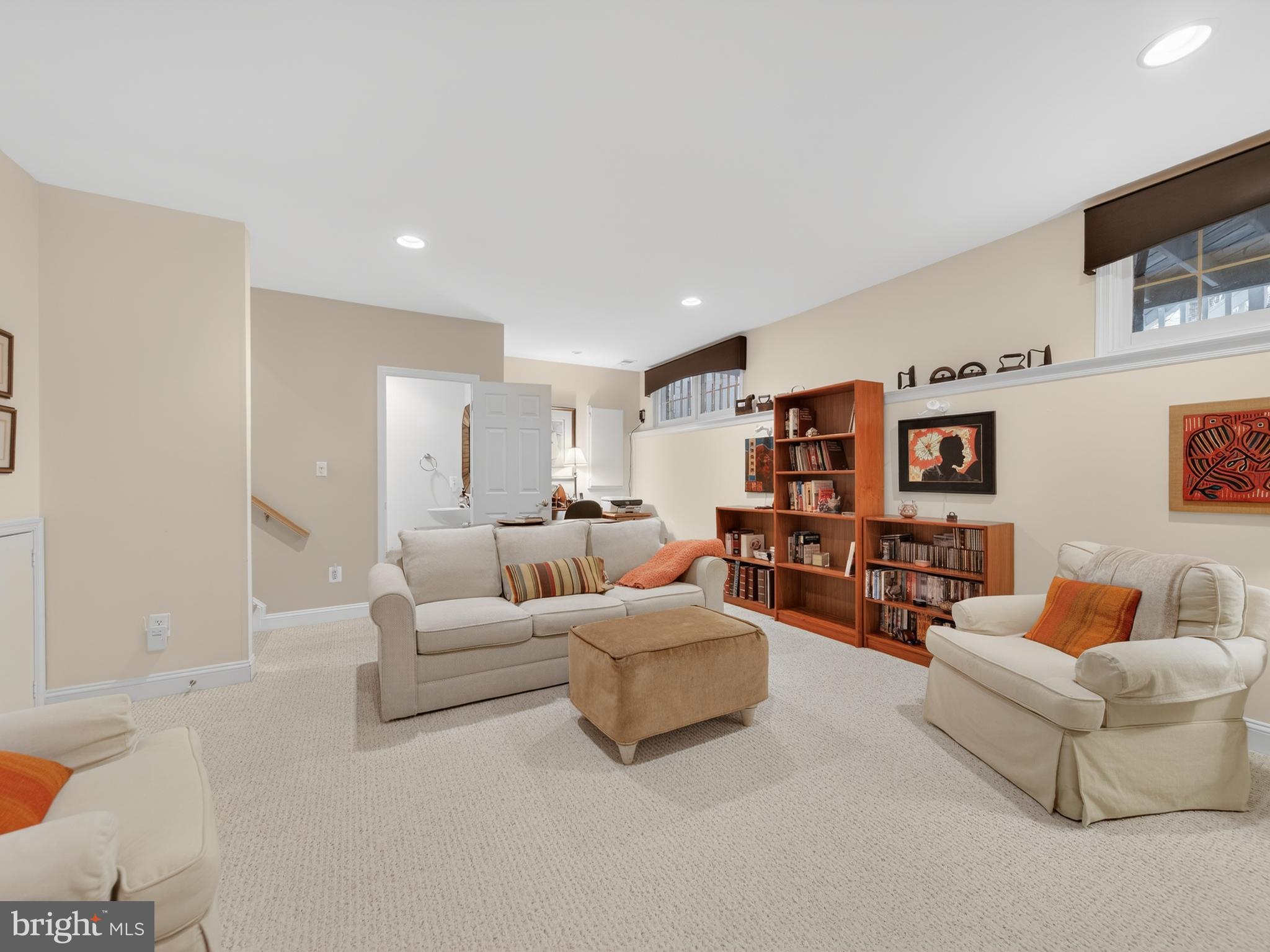 PALISADES PARK - Residential