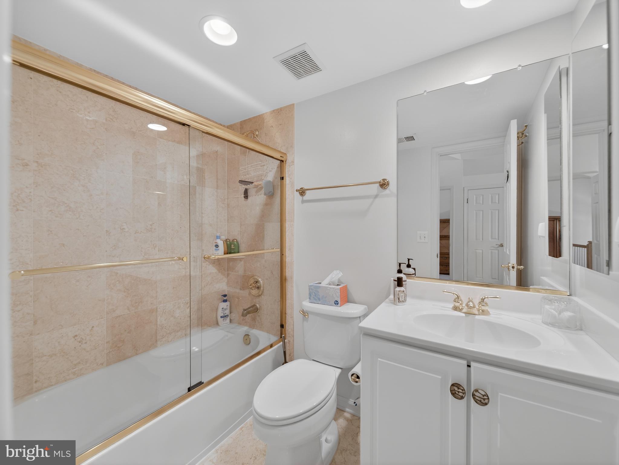 PALISADES PARK - Residential