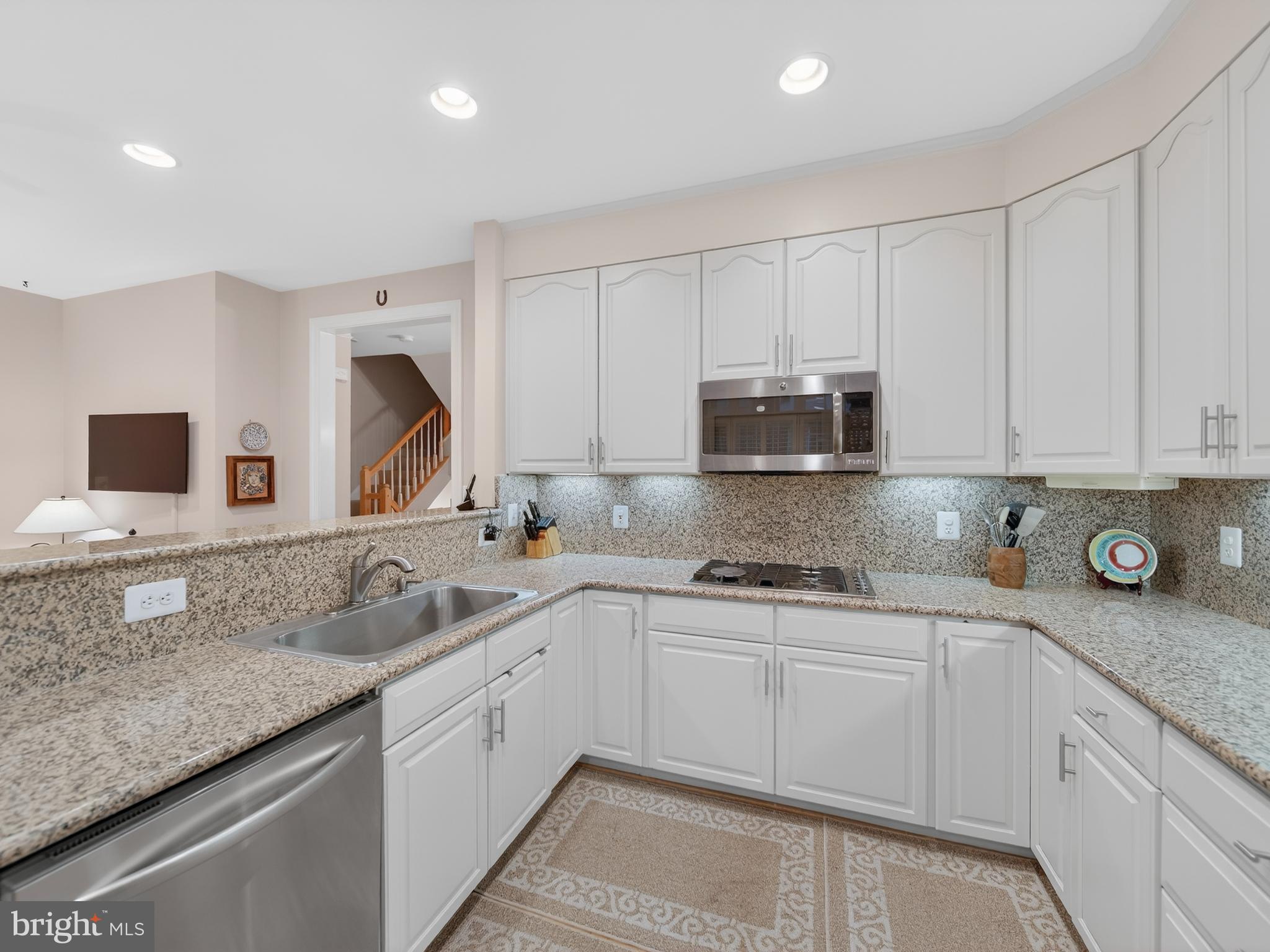 PALISADES PARK - Residential