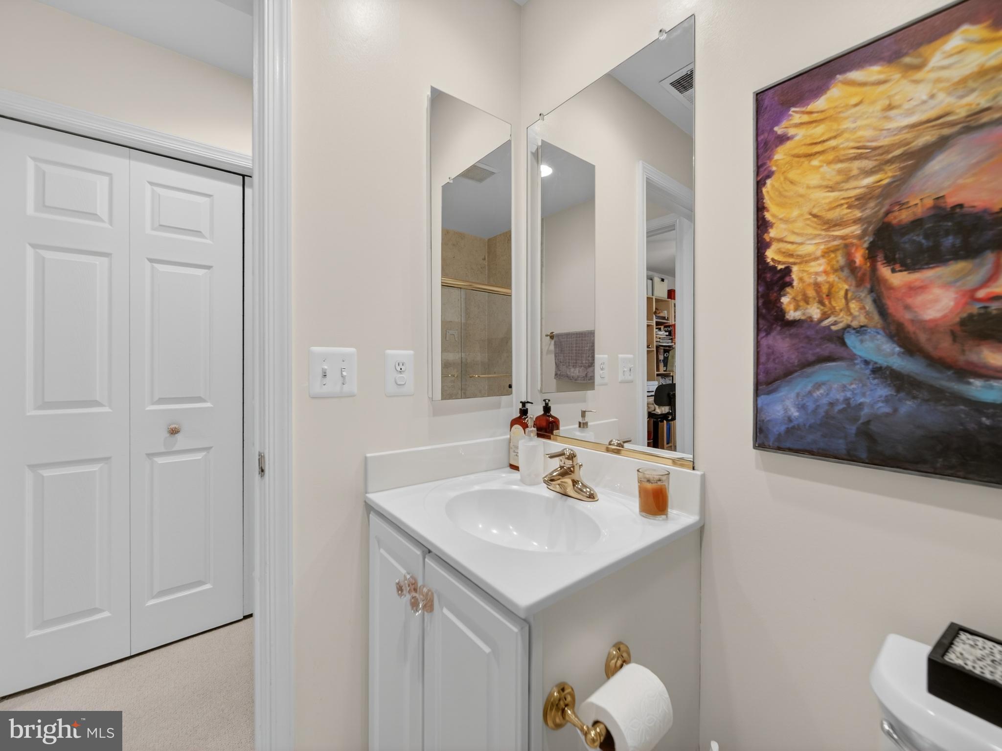 PALISADES PARK - Residential