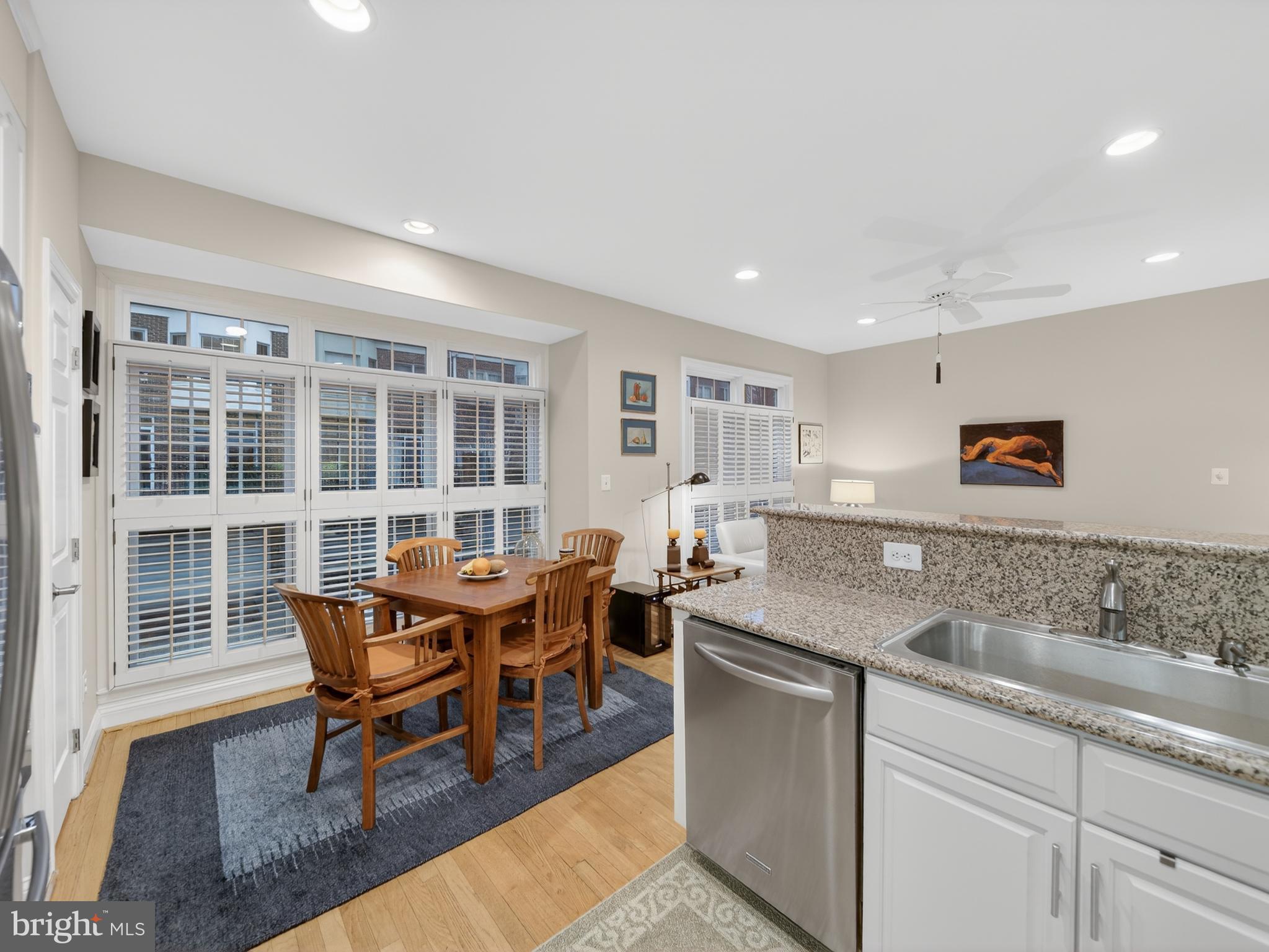 PALISADES PARK - Residential