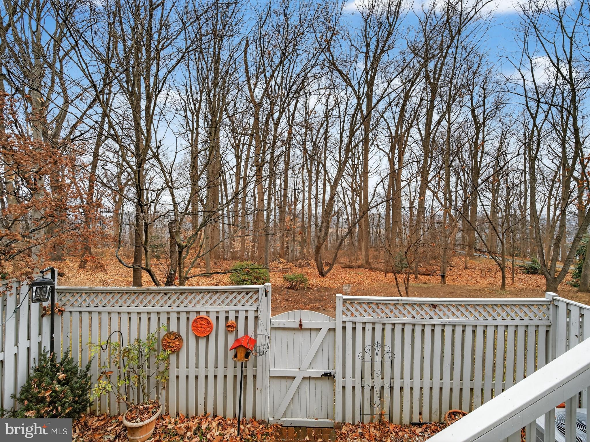 PALISADES PARK - Residential