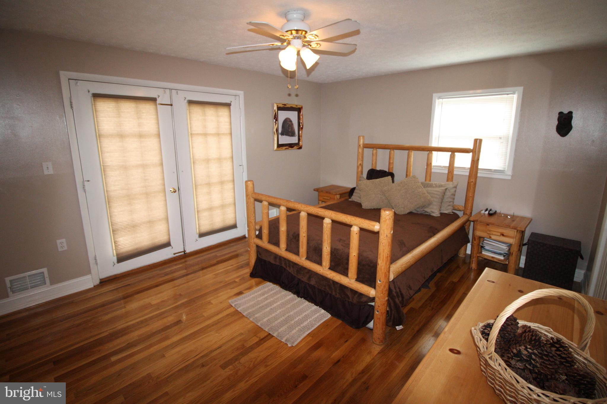 COLUMBIA PARK - Residential