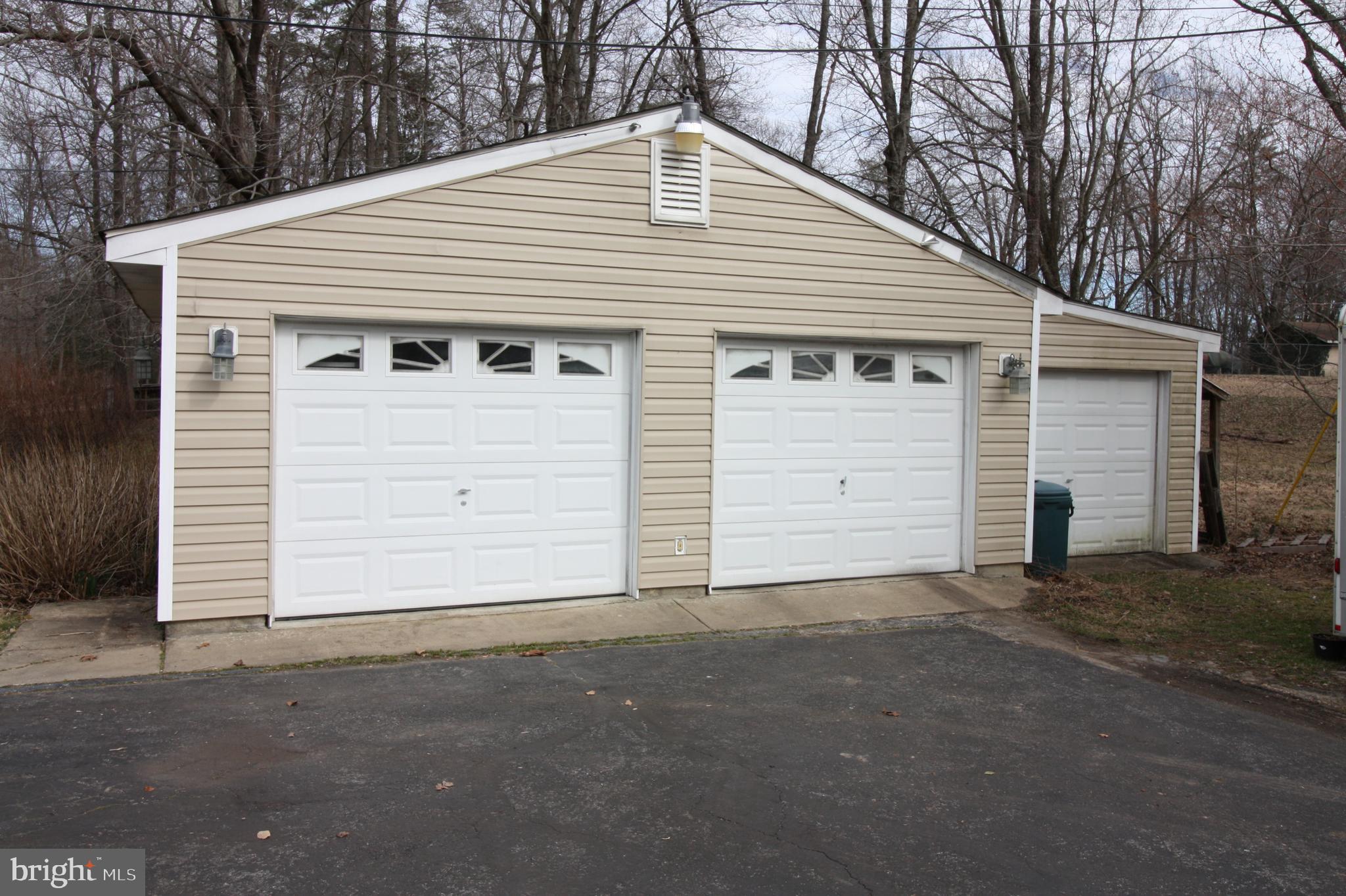 COLUMBIA PARK - Residential