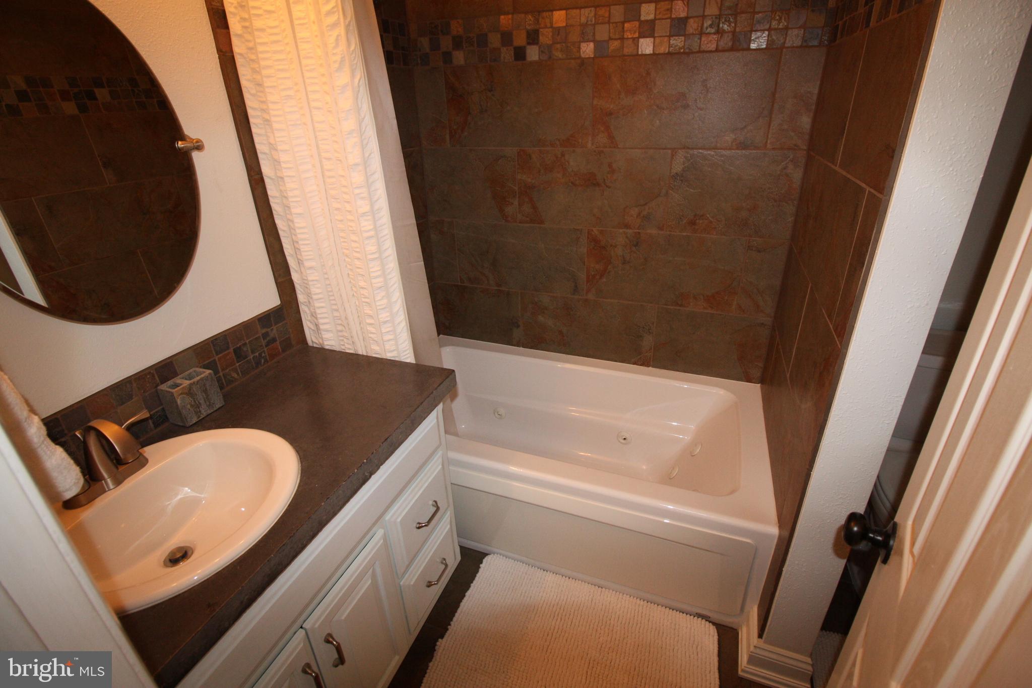 COLUMBIA PARK - Residential