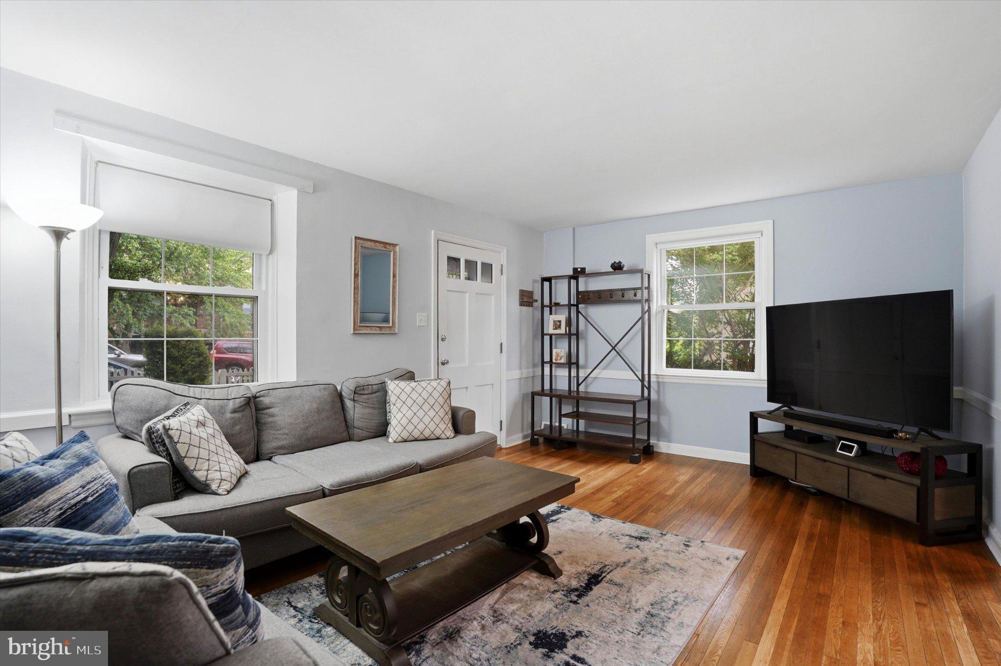 WYNNEWOOD PARK - Residential