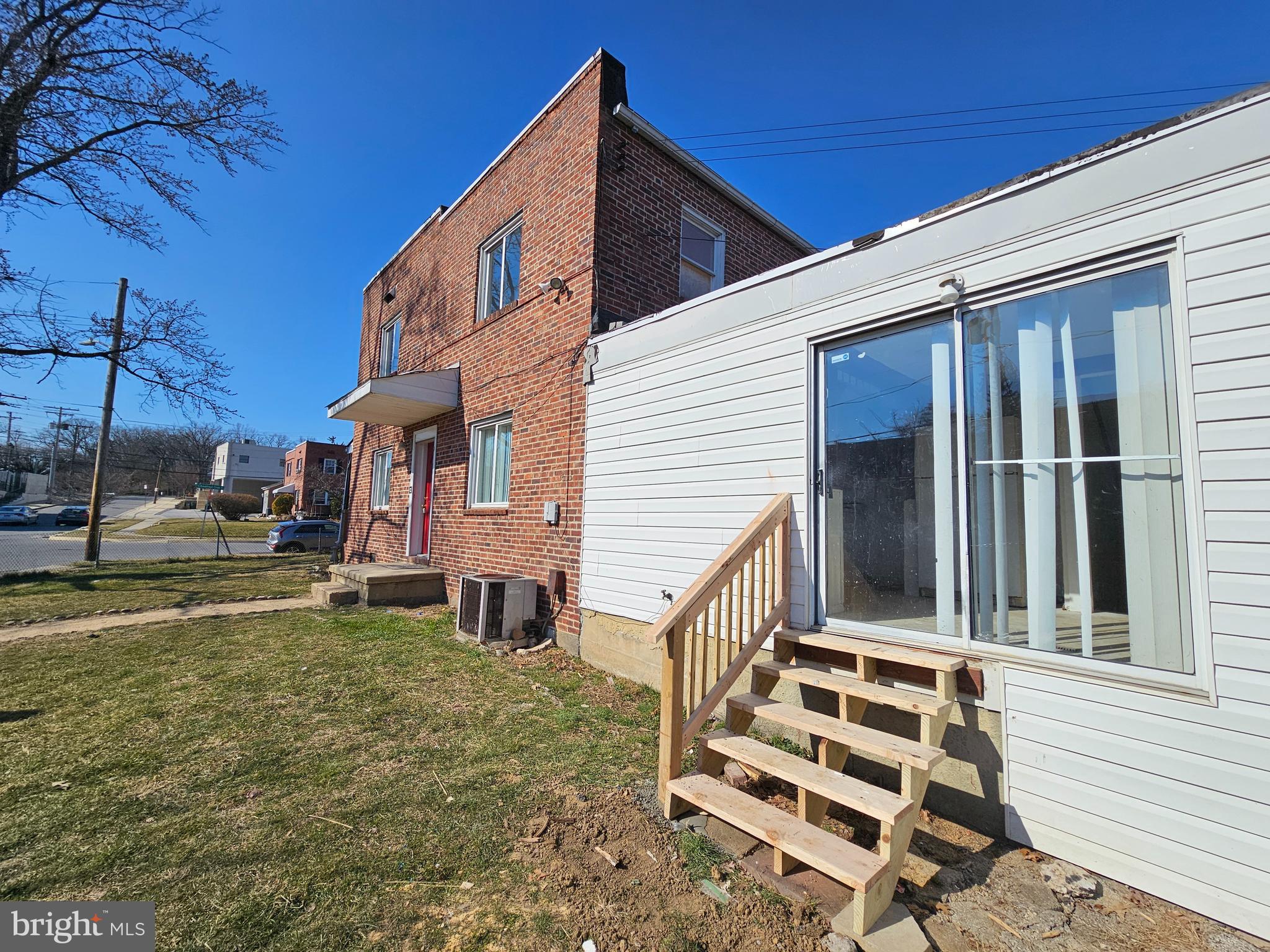 8601 CHESTNUT OAK ROAD