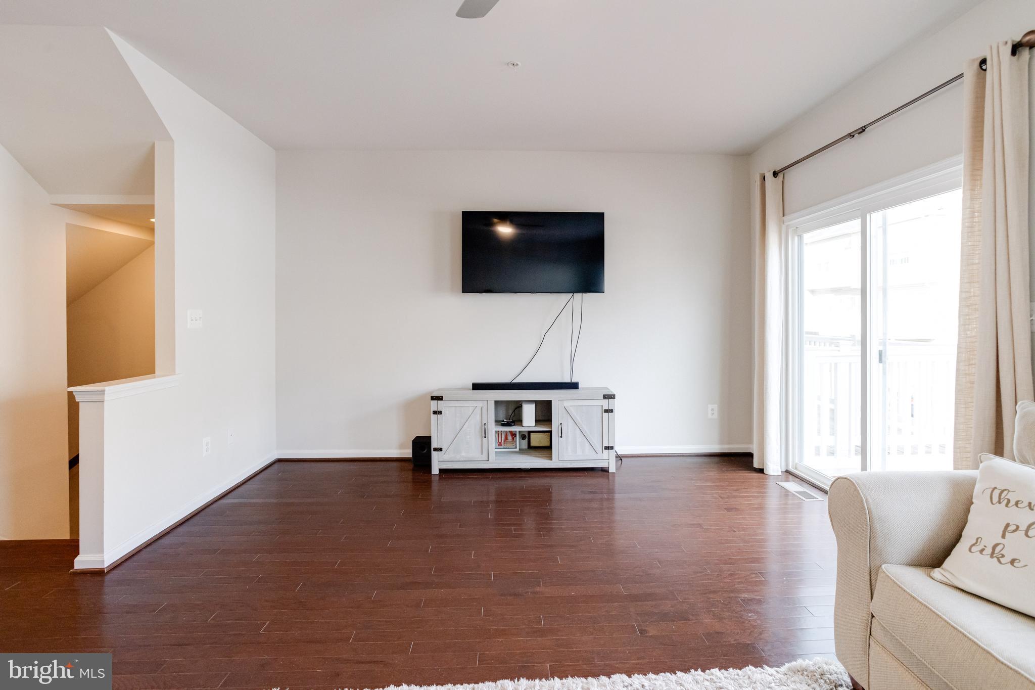 JEFFERSON PLACE - Residential Lease