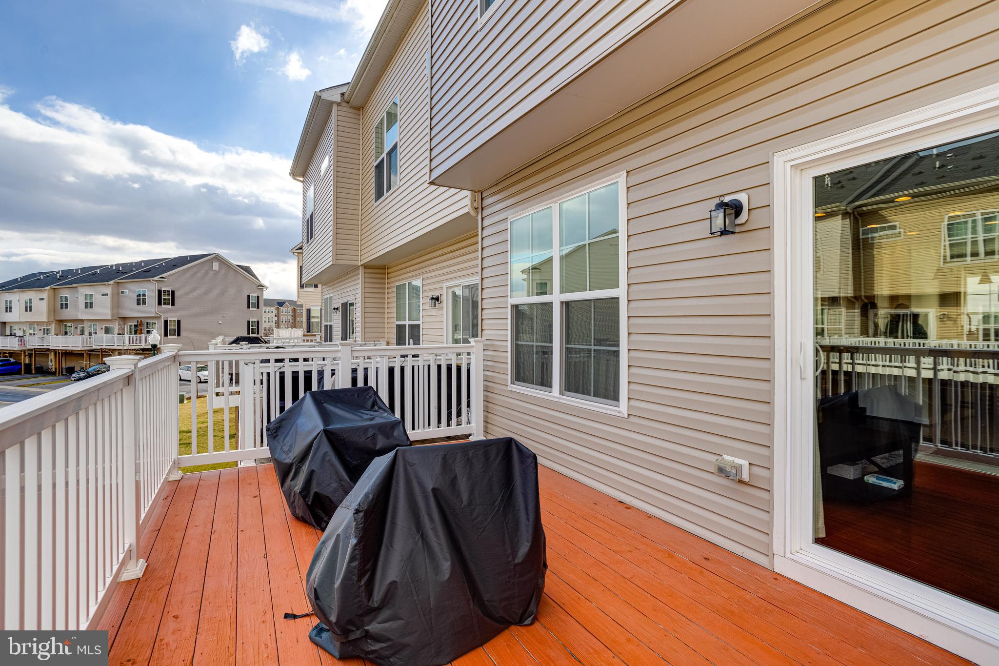 JEFFERSON PLACE - Residential Lease