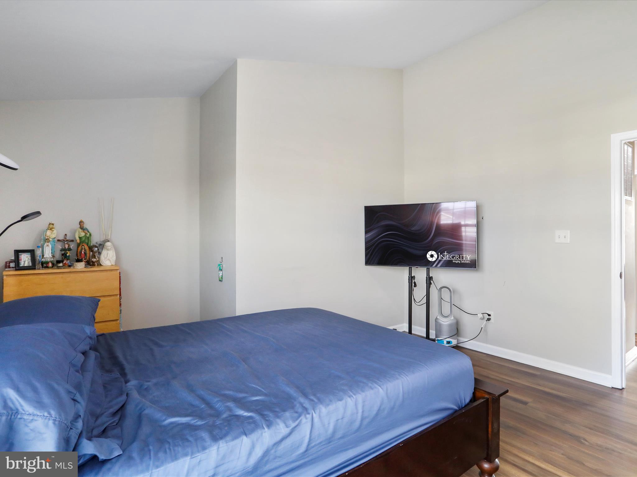 TOWNES OF RIDGEWAY - Residential