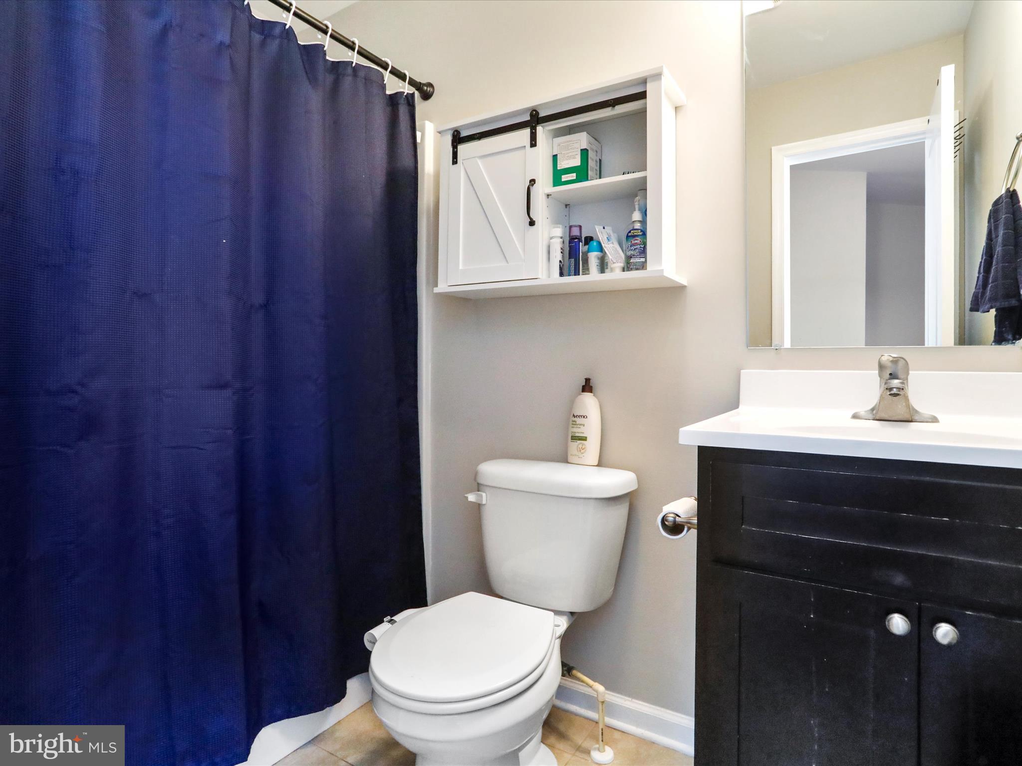 TOWNES OF RIDGEWAY - Residential