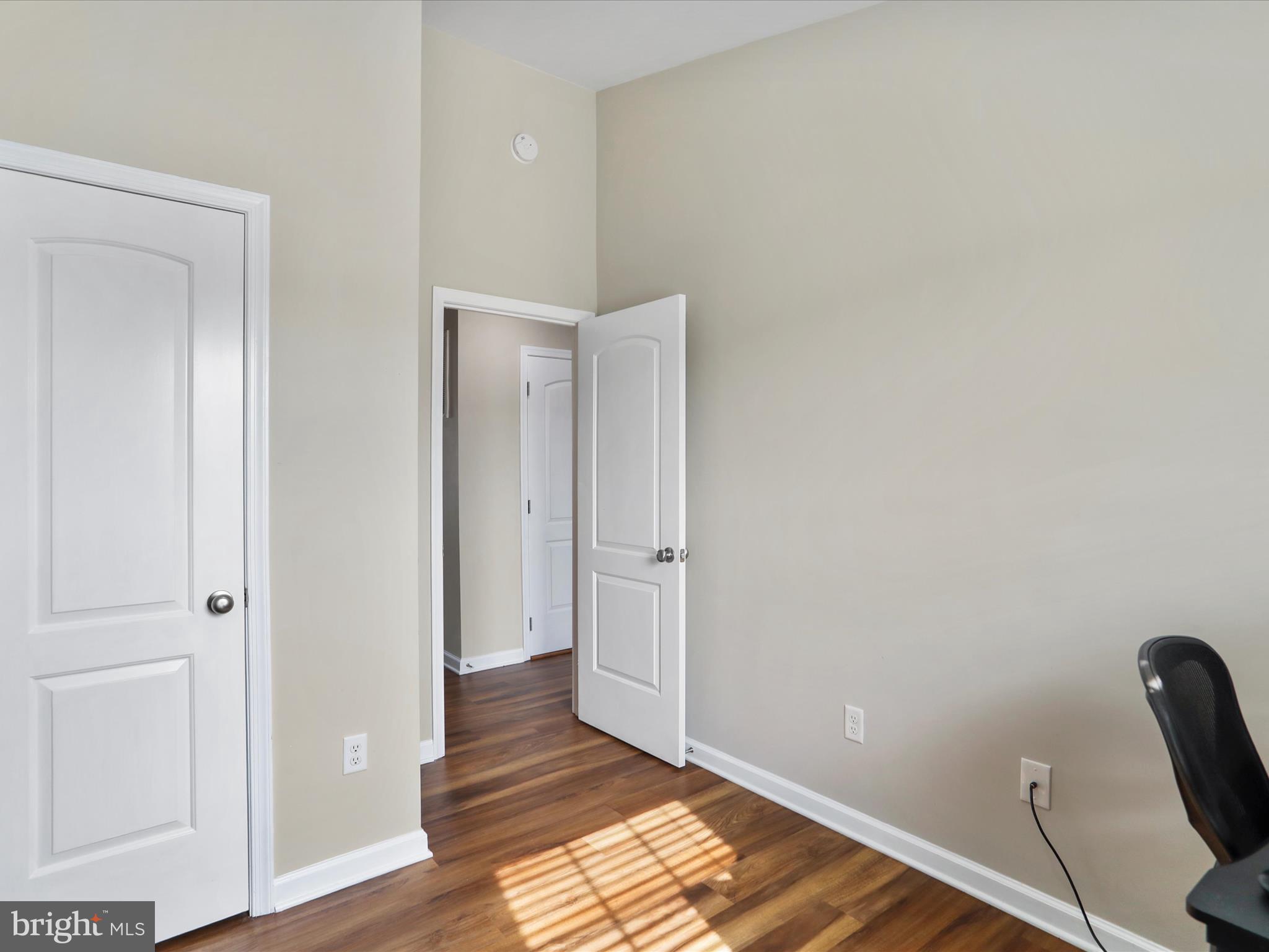 TOWNES OF RIDGEWAY - Residential