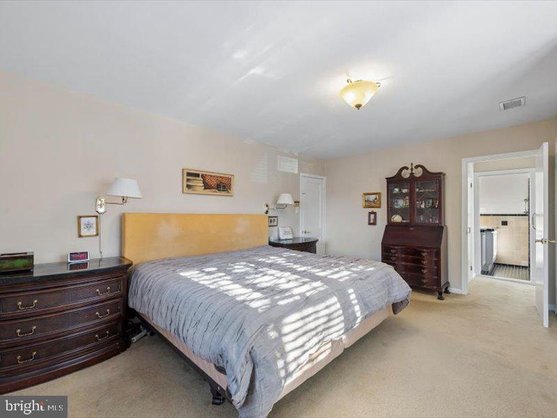 WOODMERE - Residential