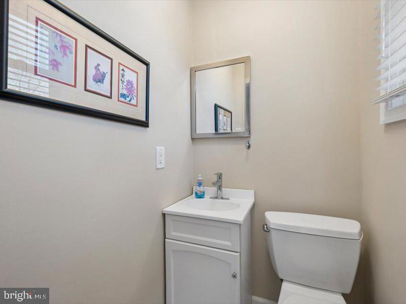 WOODMERE - Residential