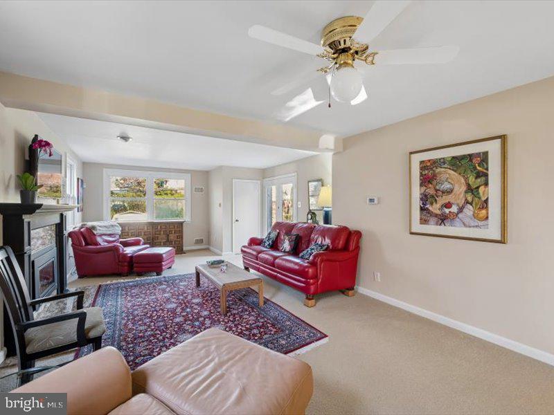 WOODMERE - Residential