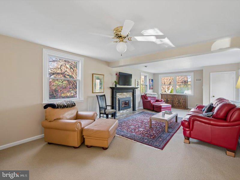 WOODMERE - Residential