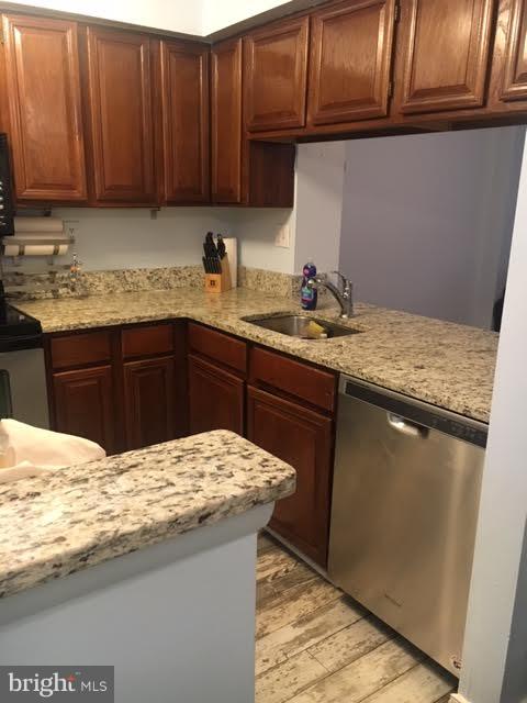 PERRY HALL - Residential Lease