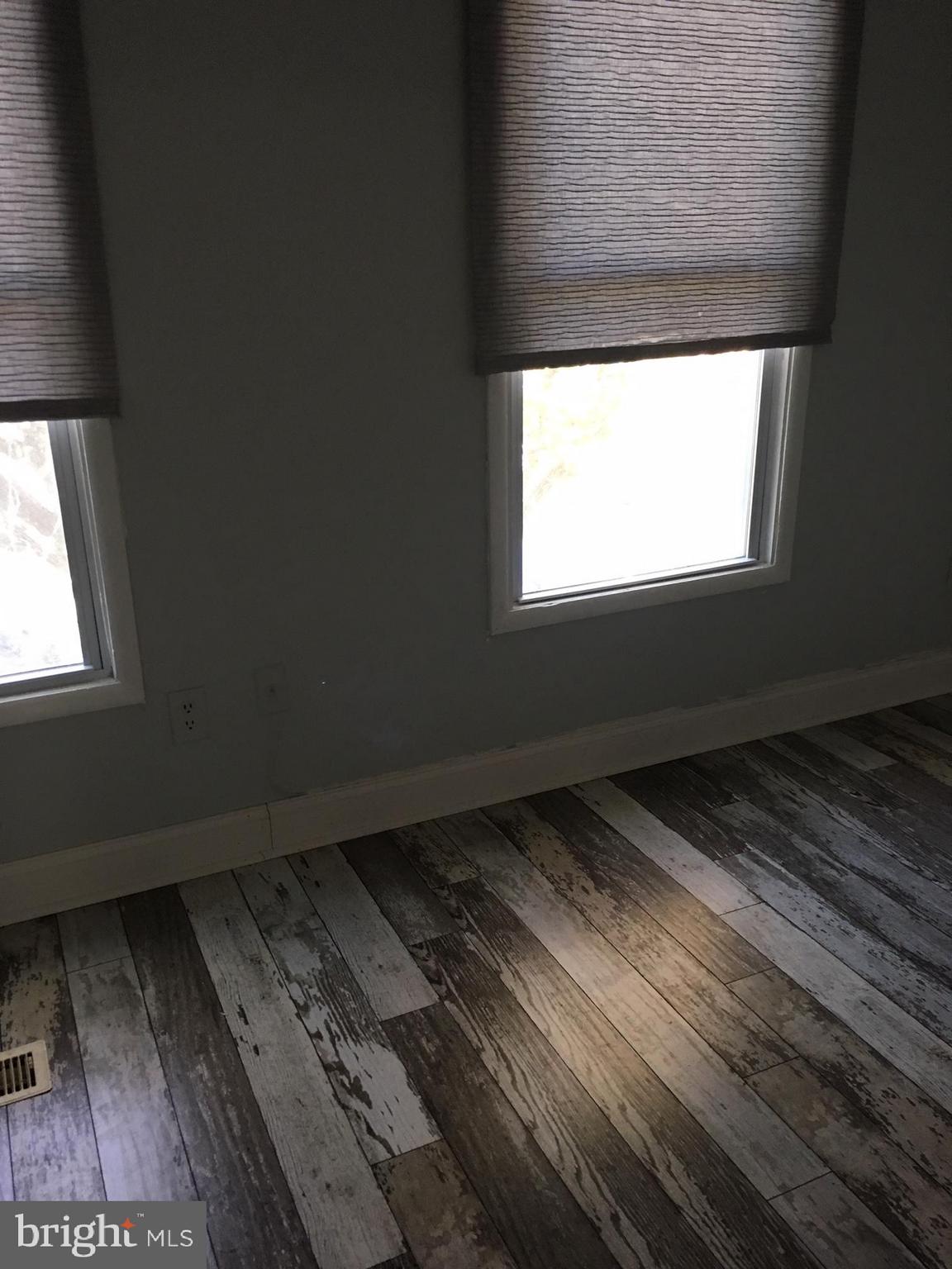 PERRY HALL - Residential Lease