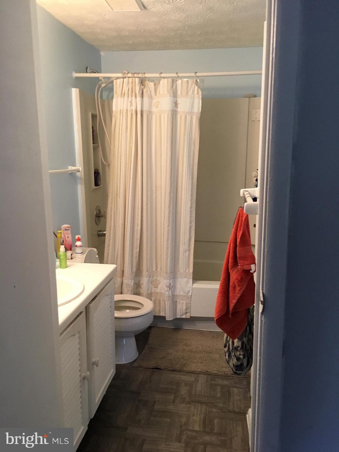 PERRY HALL - Residential Lease