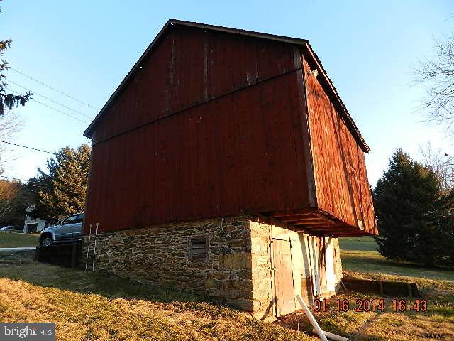 ADAMSVILLE - Residential