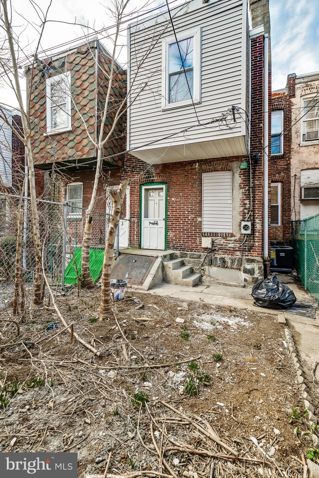 WEST PHILADELPHIA - Residential