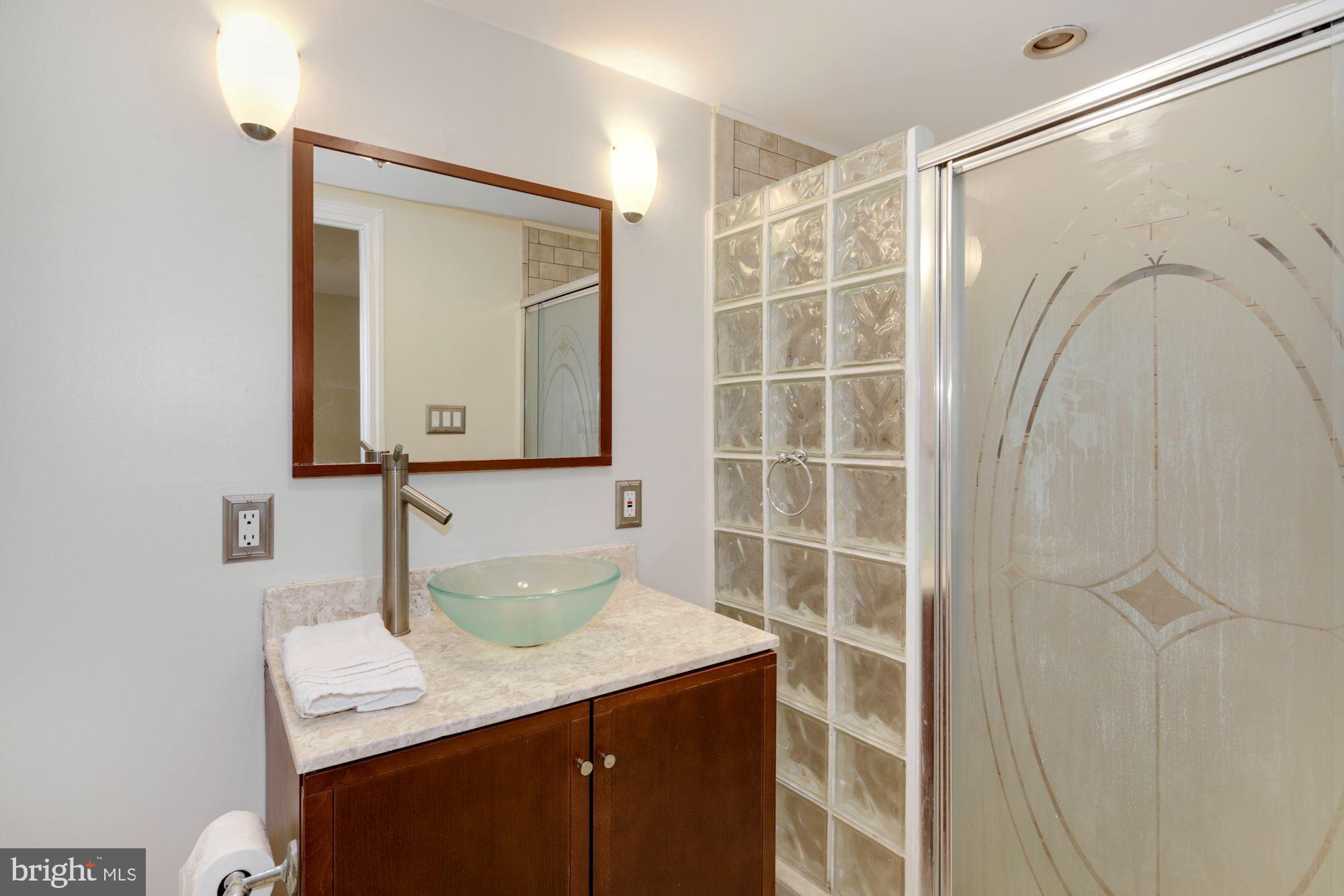 UPPER FELLS POINT - Residential