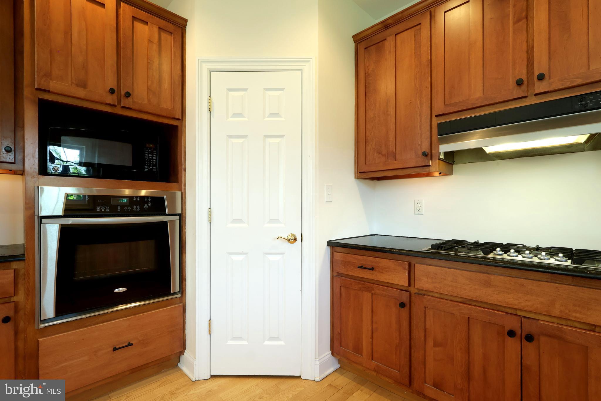 SAYBROOK - Residential