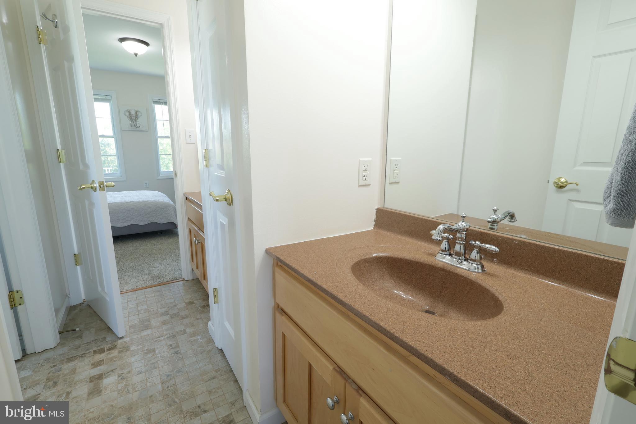 SAYBROOK - Residential