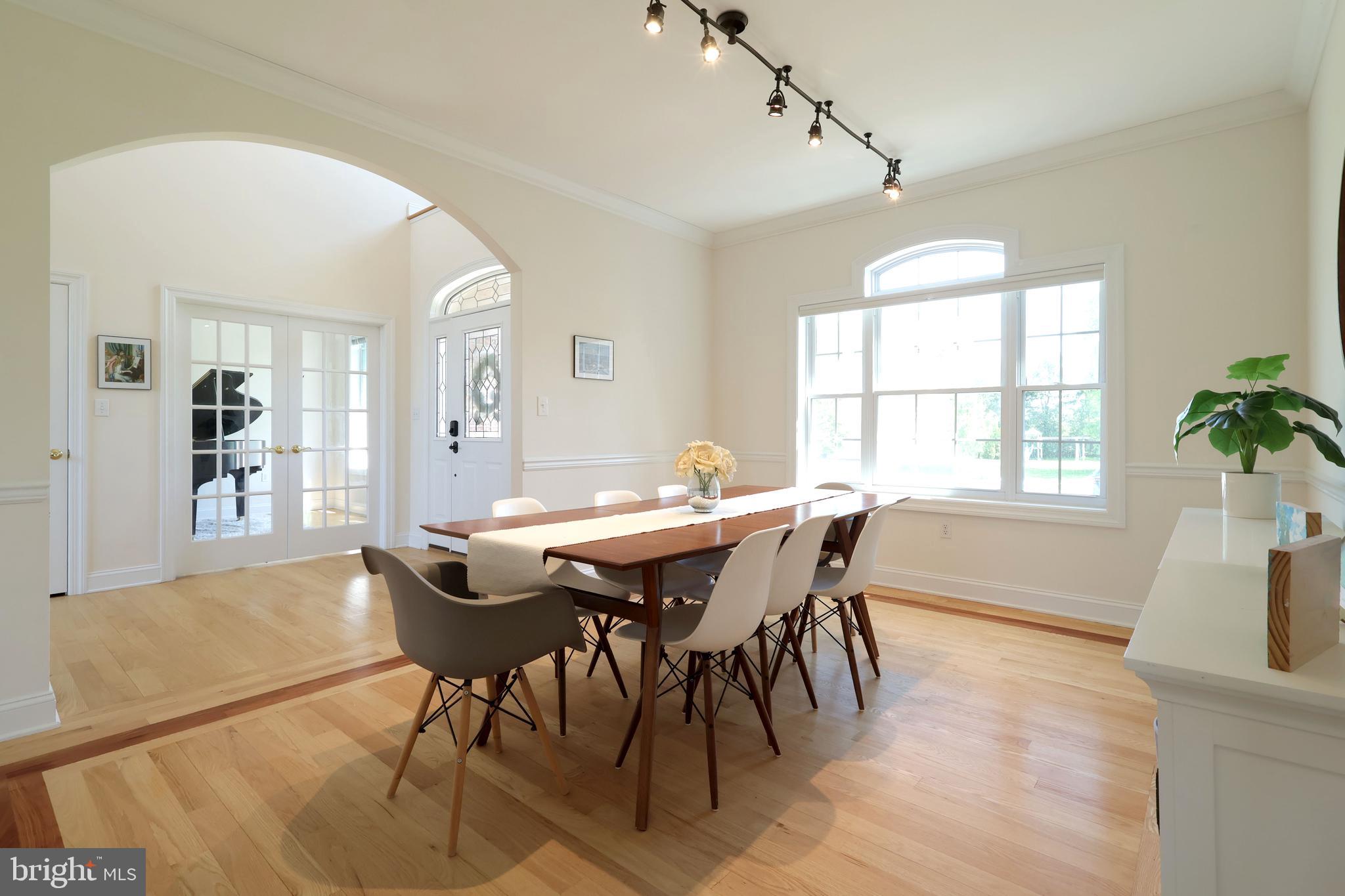 SAYBROOK - Residential