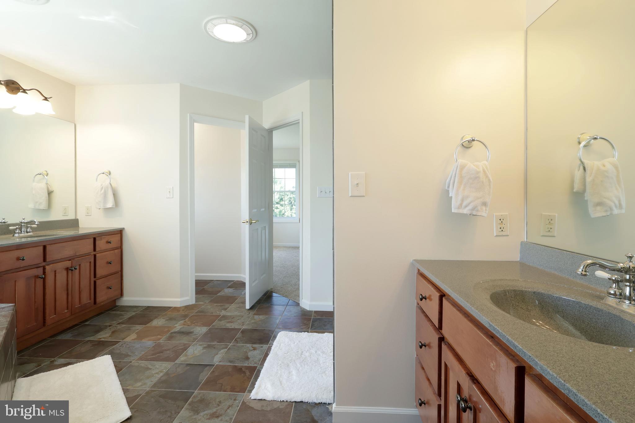 SAYBROOK - Residential