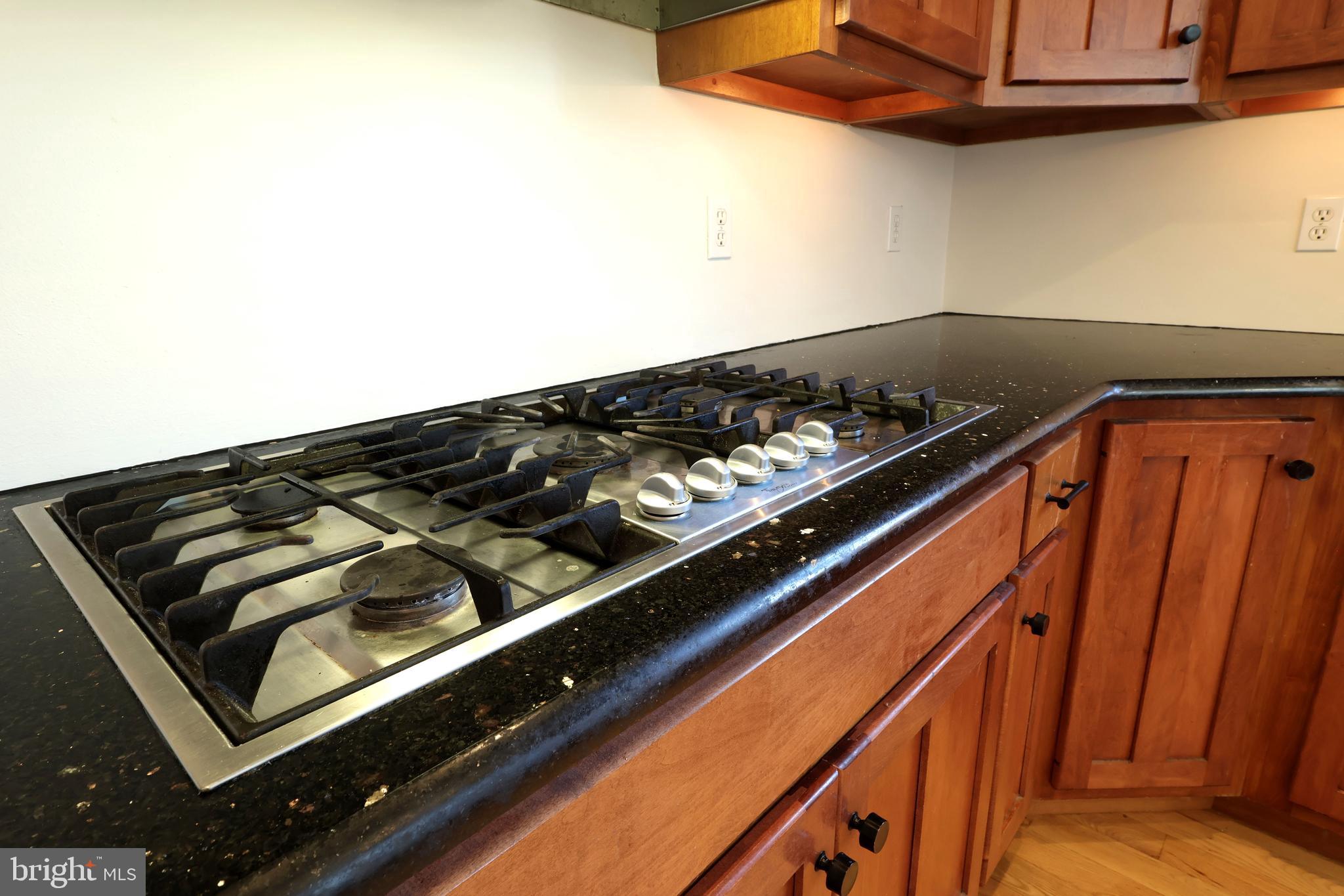 SAYBROOK - Residential