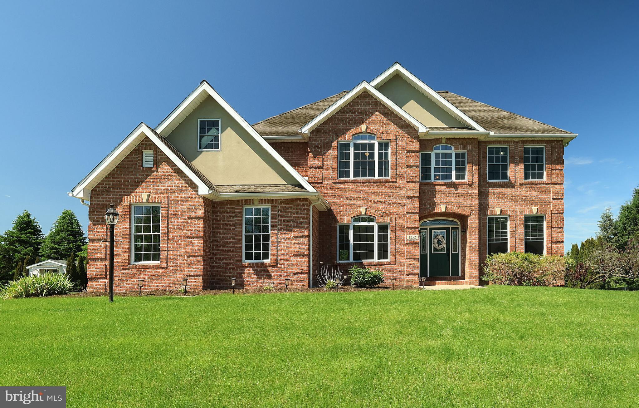 SAYBROOK - Residential