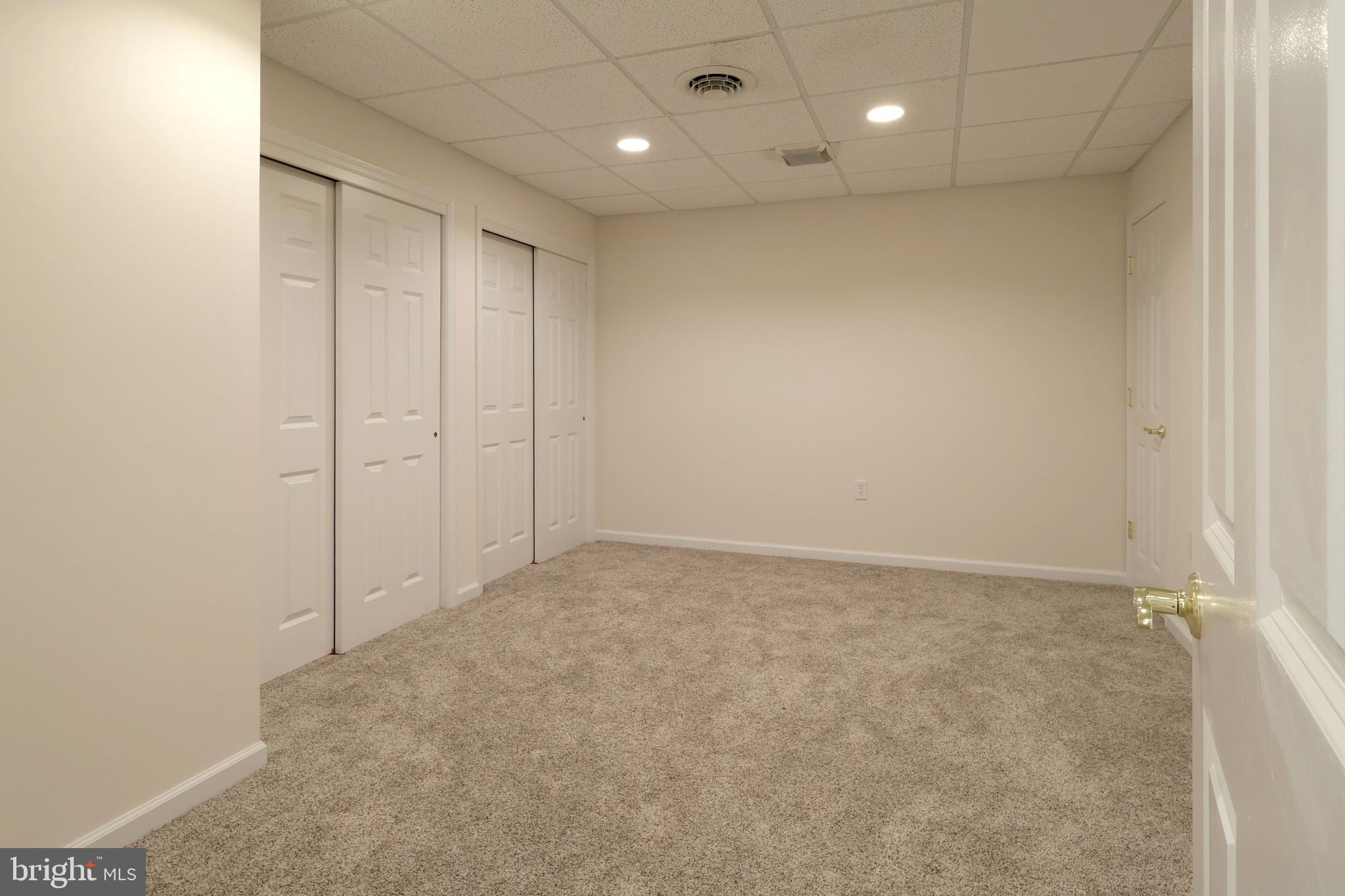 SAYBROOK - Residential
