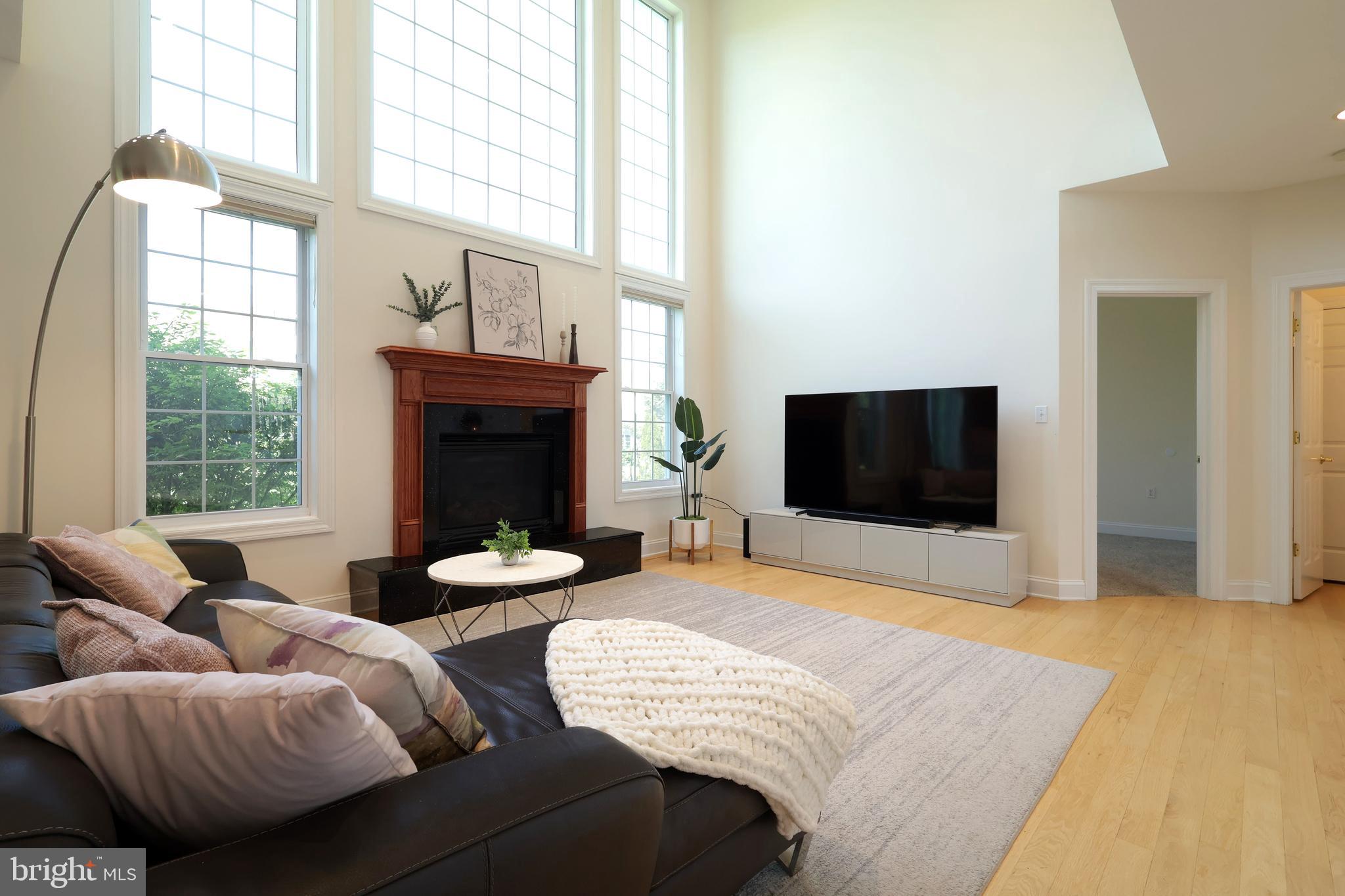 SAYBROOK - Residential