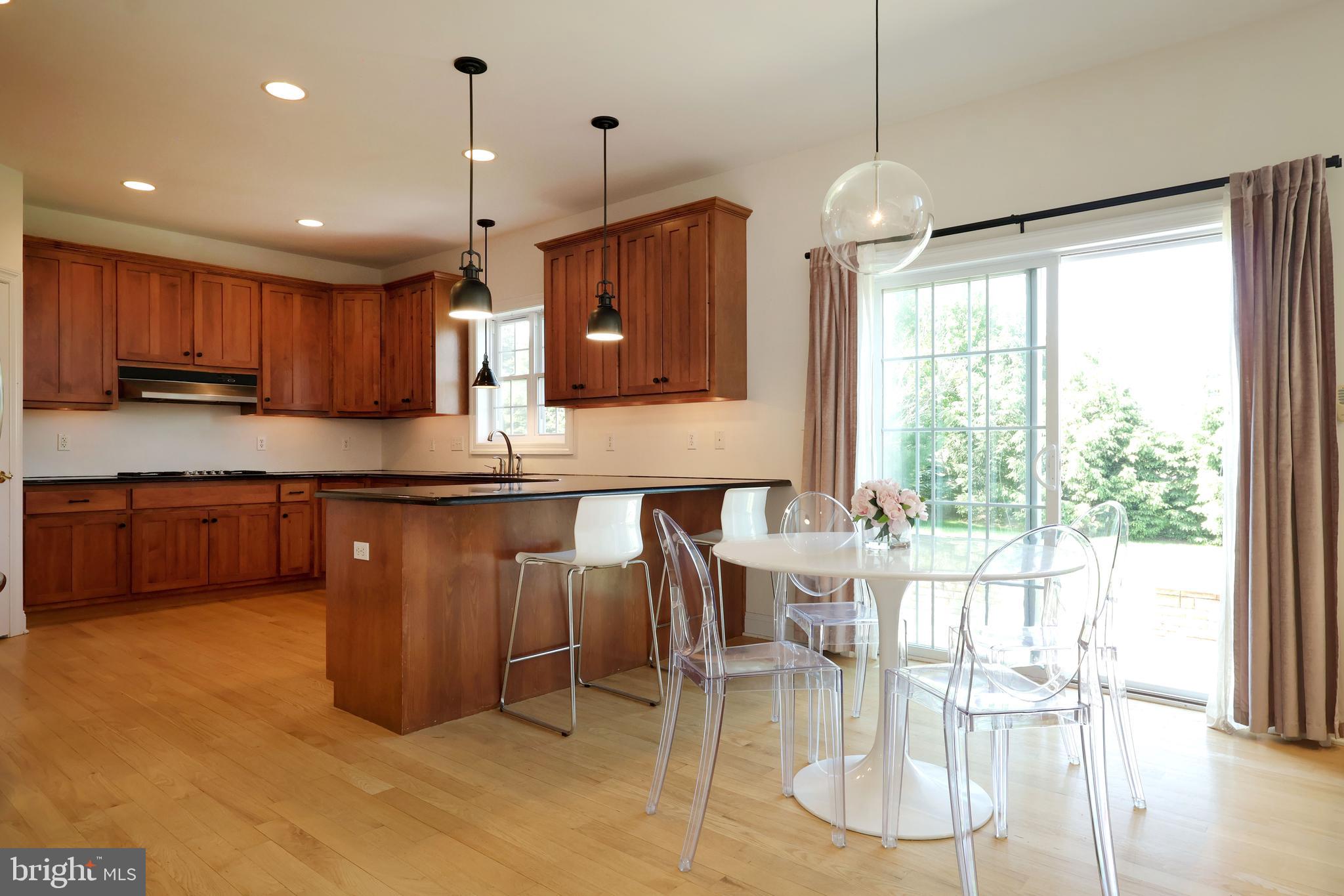 SAYBROOK - Residential