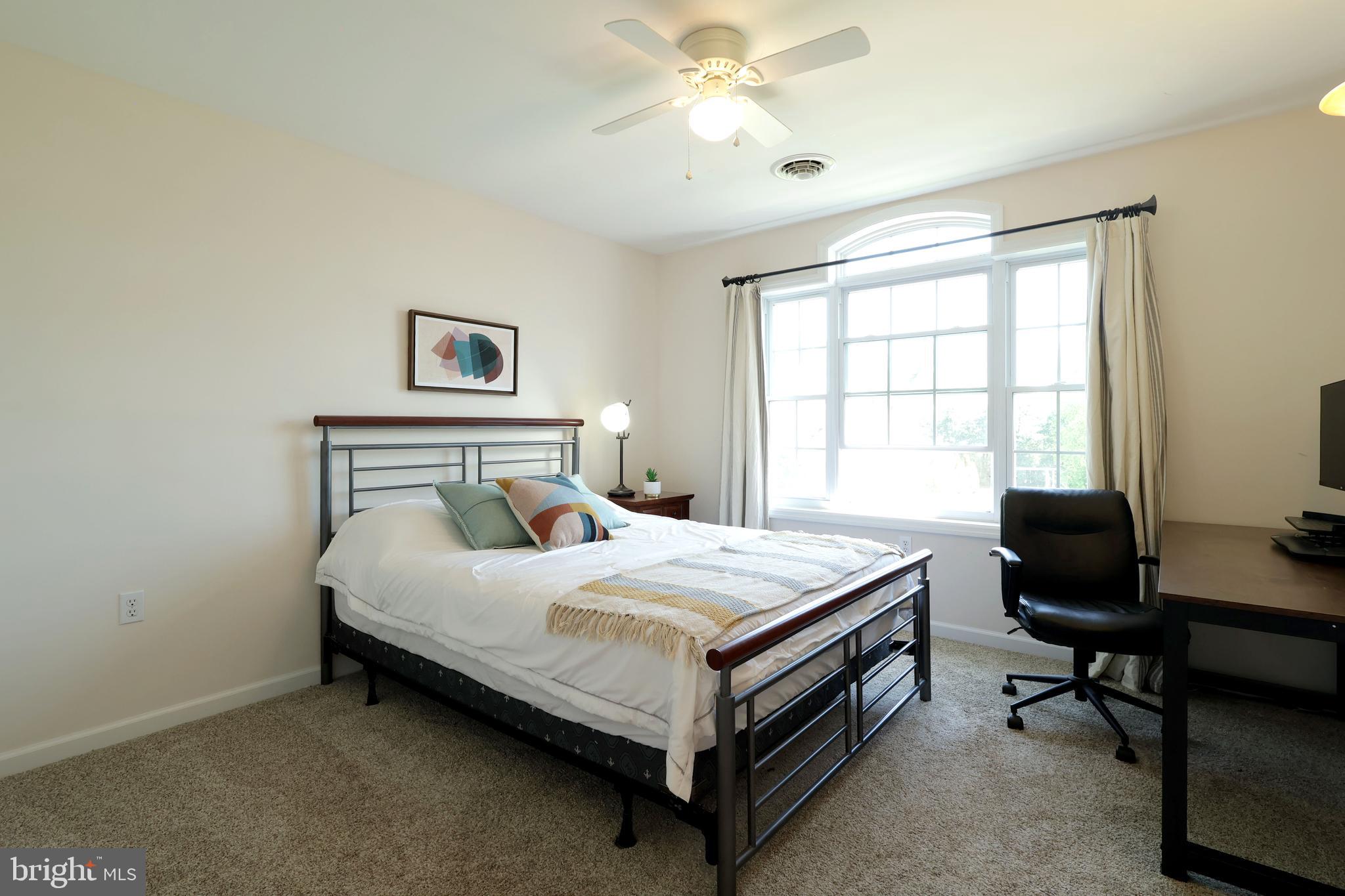 SAYBROOK - Residential