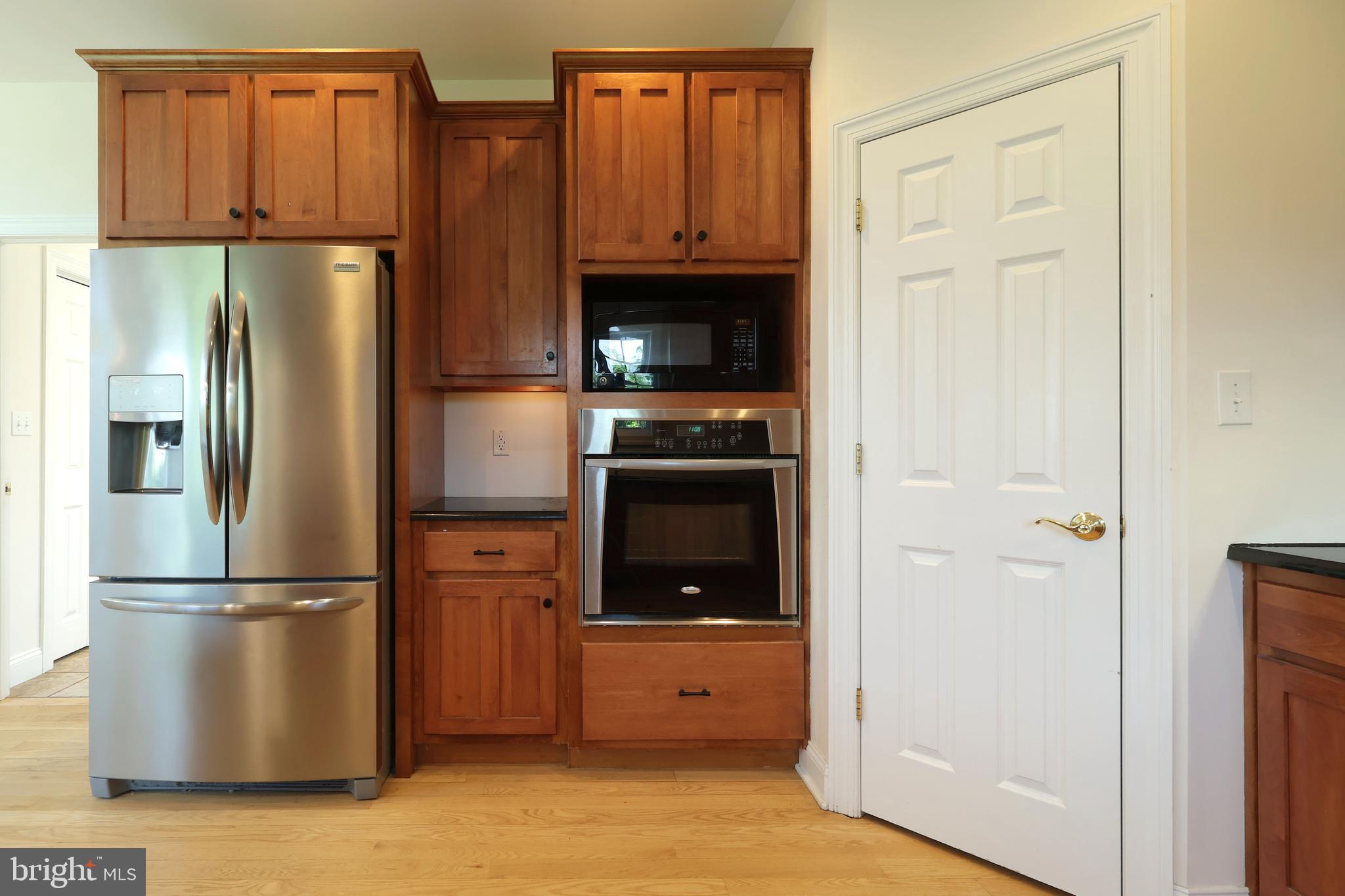 SAYBROOK - Residential