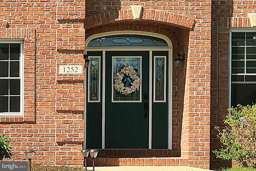 SAYBROOK - Residential
