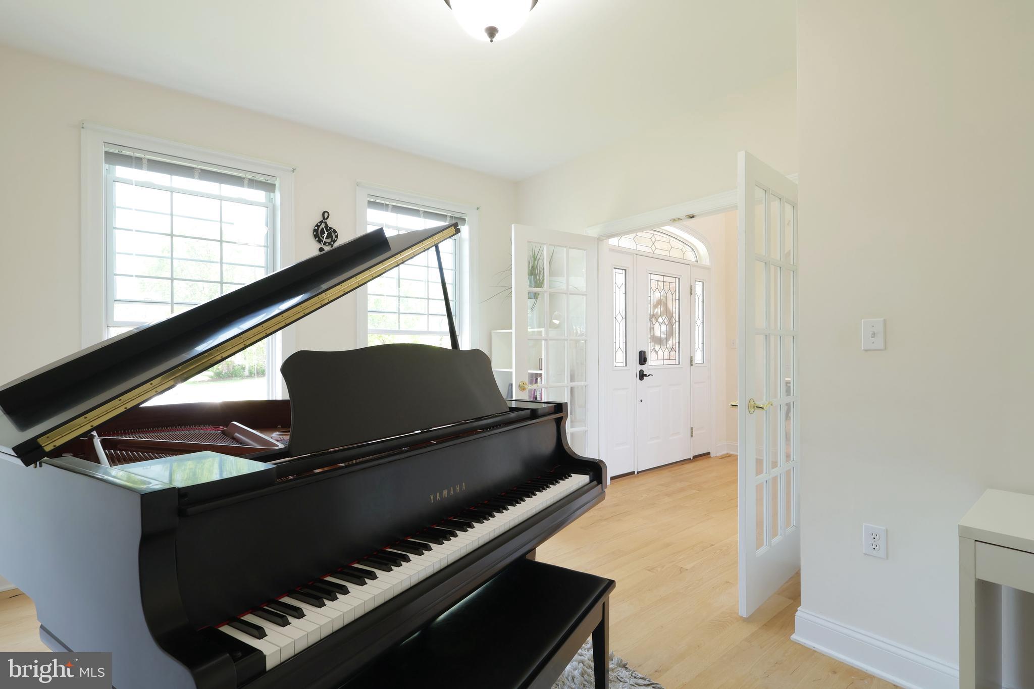 SAYBROOK - Residential