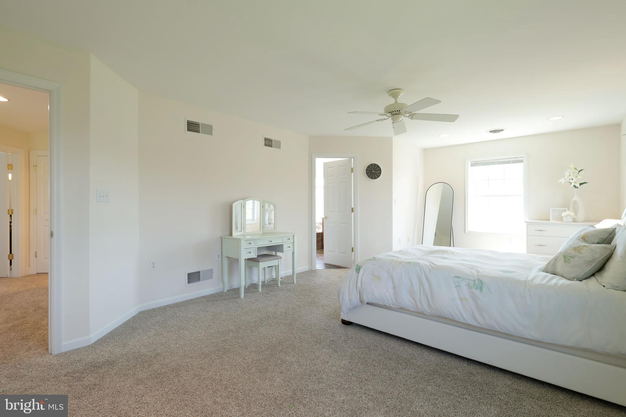 SAYBROOK - Residential