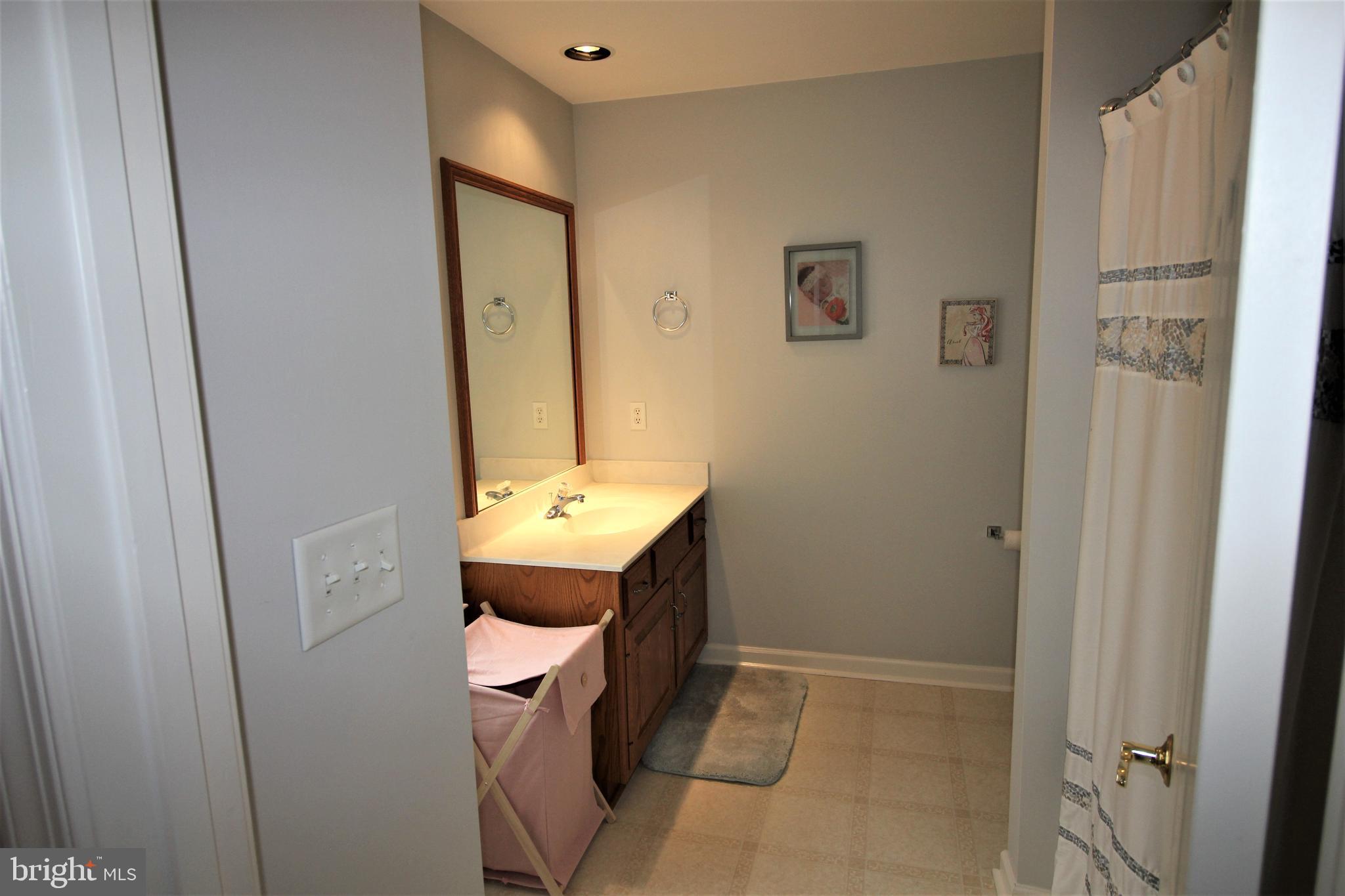 BRYNFIELD - Residential