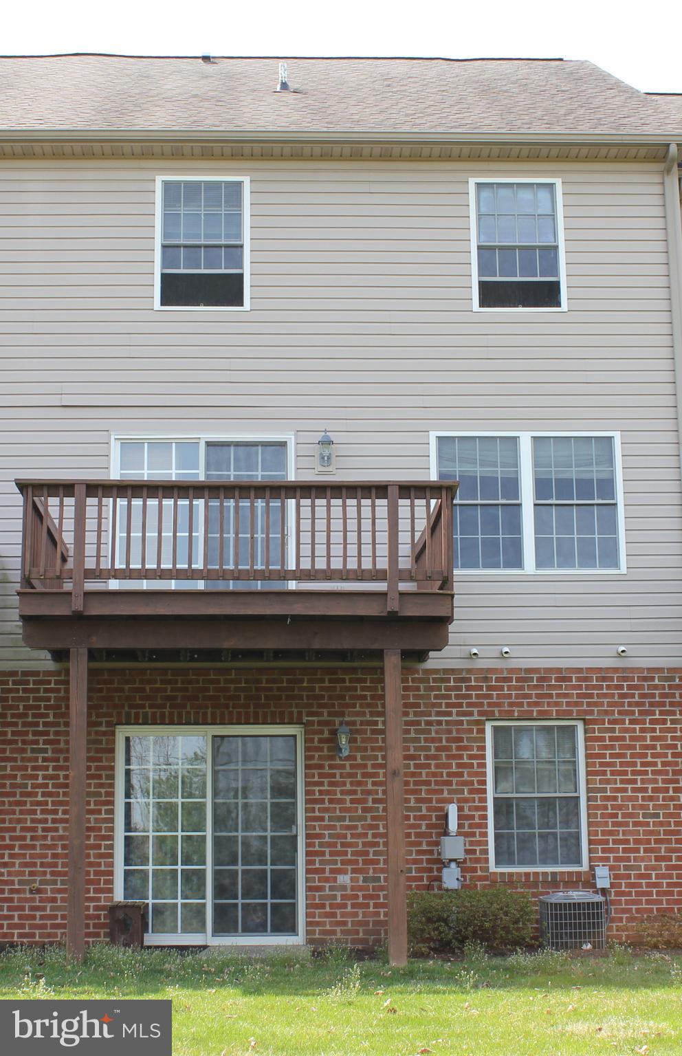 BRYNFIELD - Residential