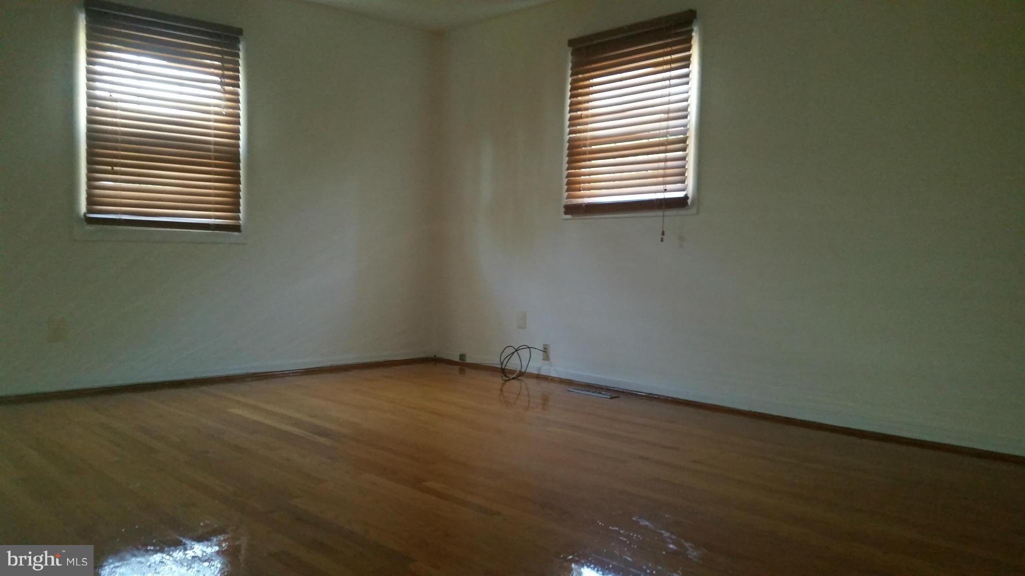 FOX CHAPEL - Residential