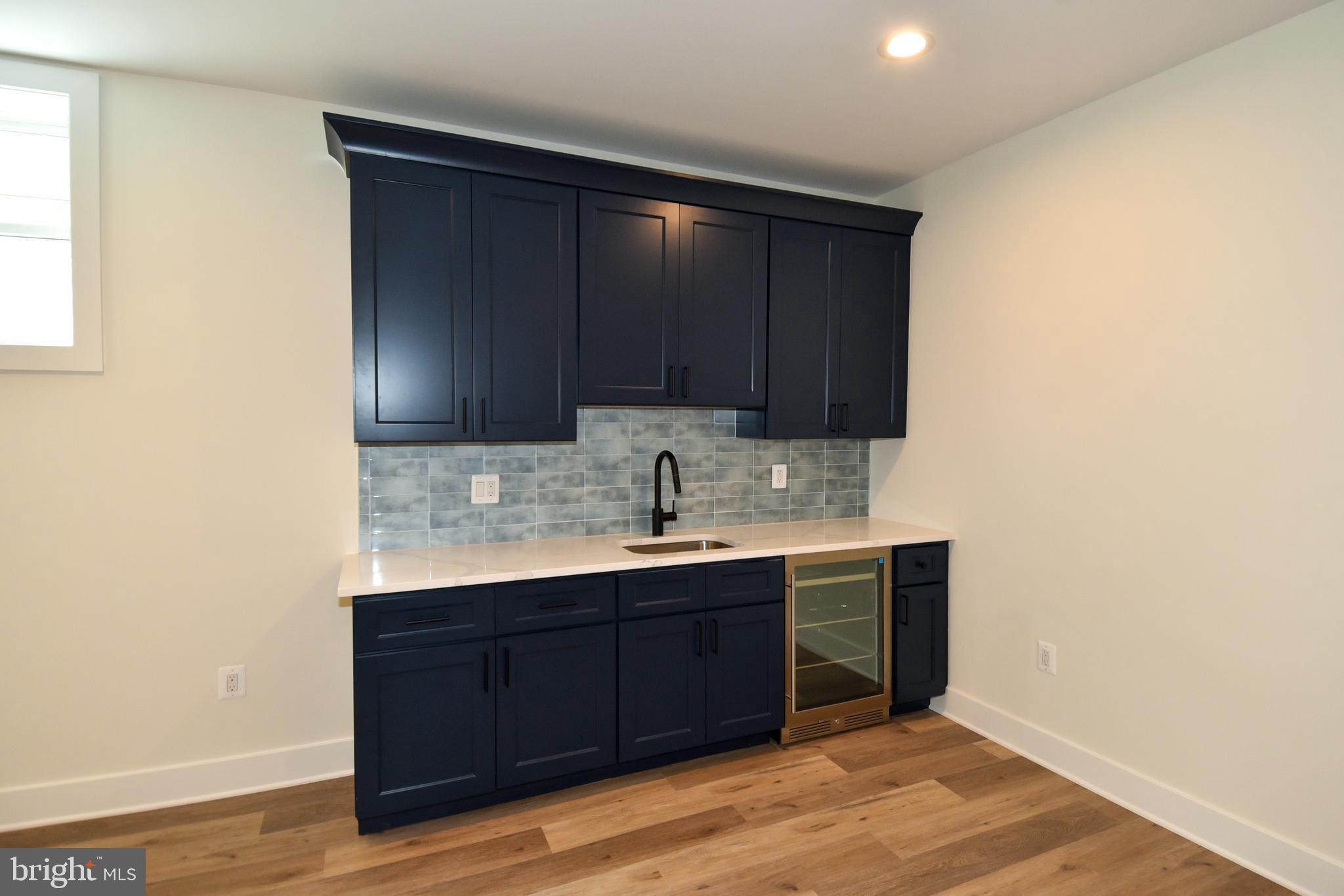 PIMMIT HILLS - Residential