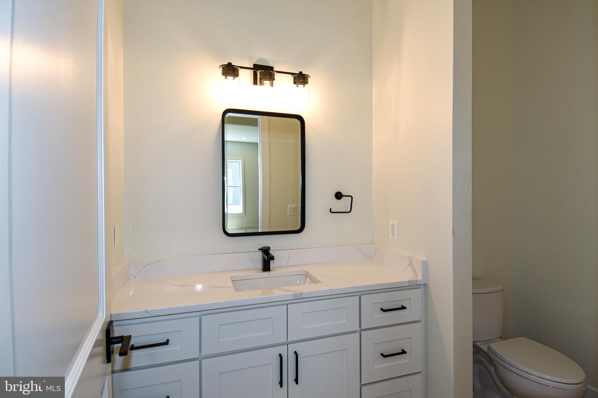 PIMMIT HILLS - Residential