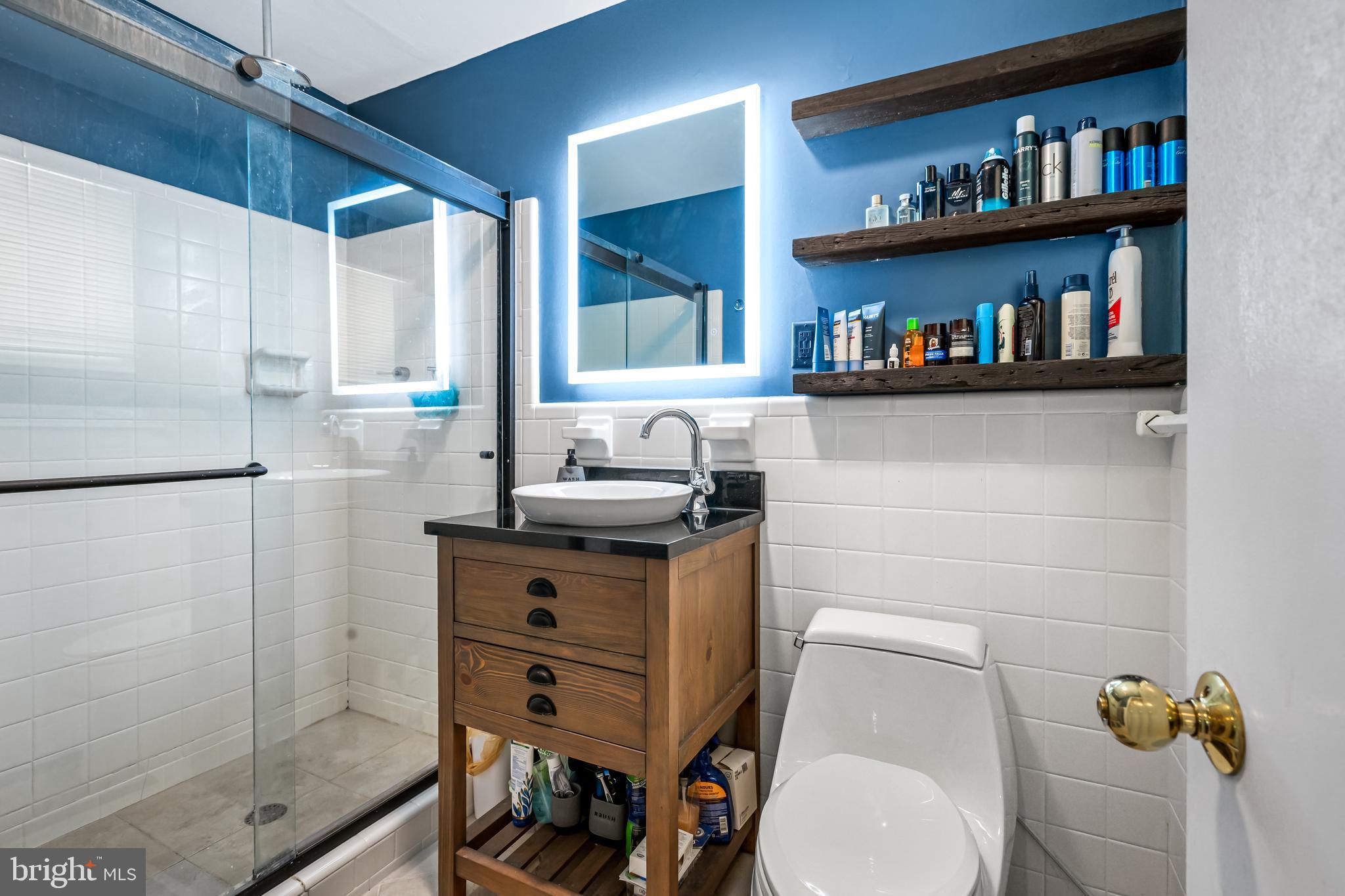 MOUNT WASHINGTON - Residential