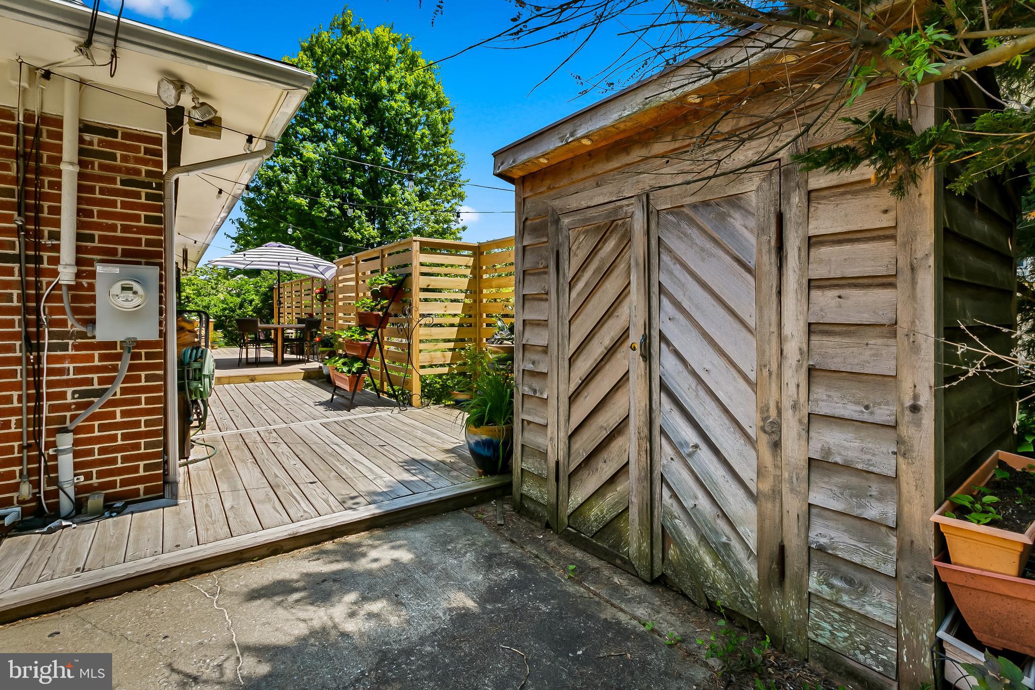 MOUNT WASHINGTON - Residential