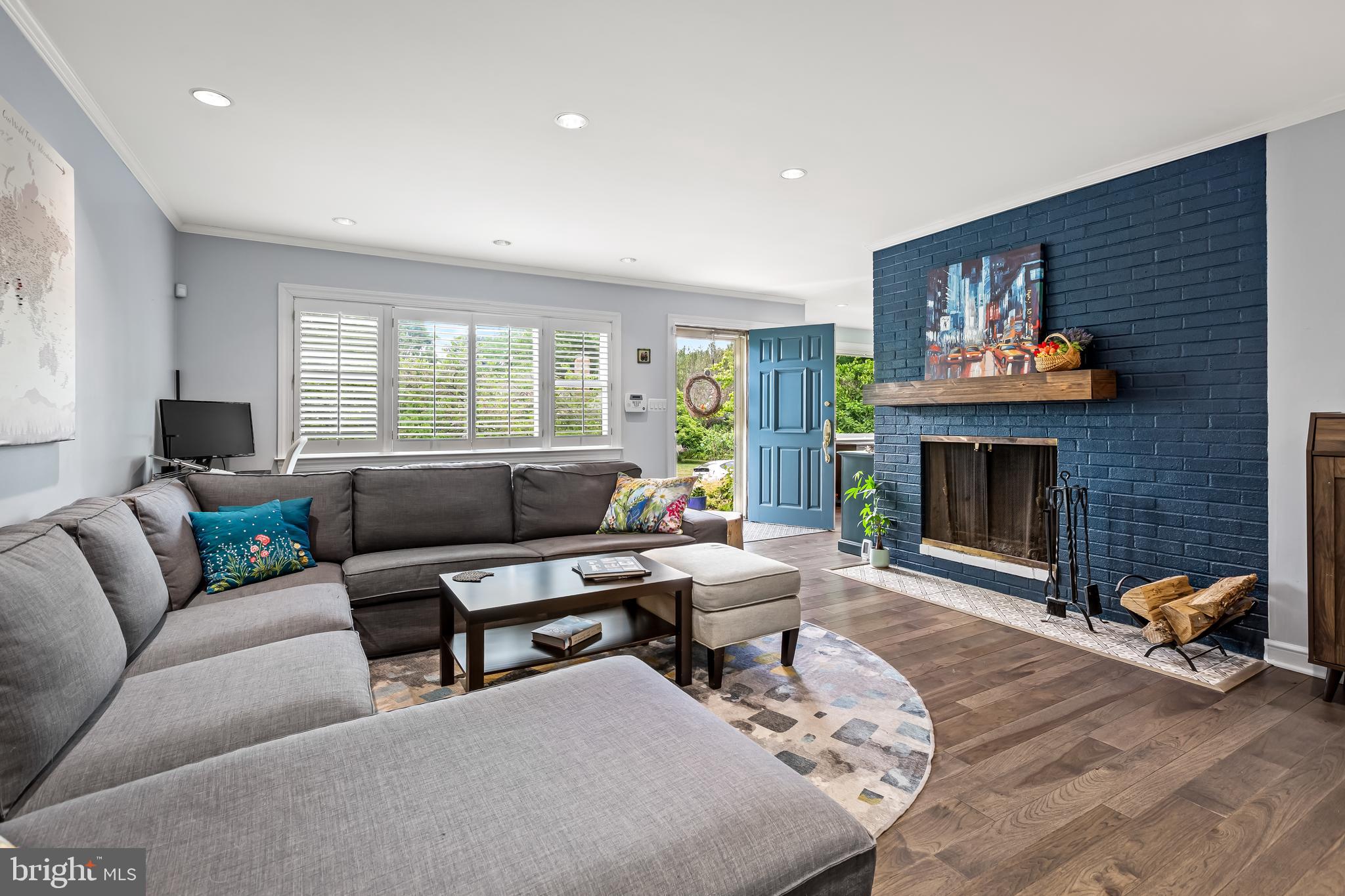 MOUNT WASHINGTON - Residential