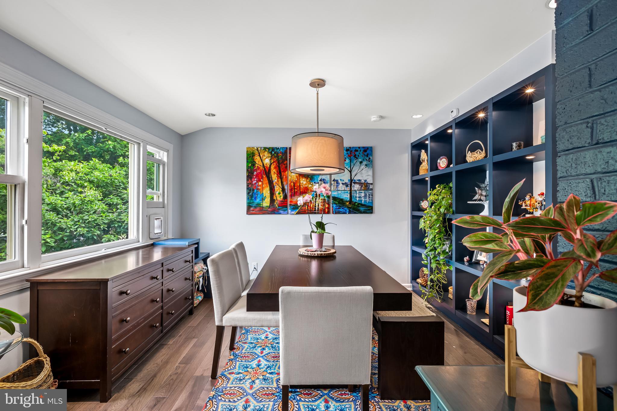 MOUNT WASHINGTON - Residential